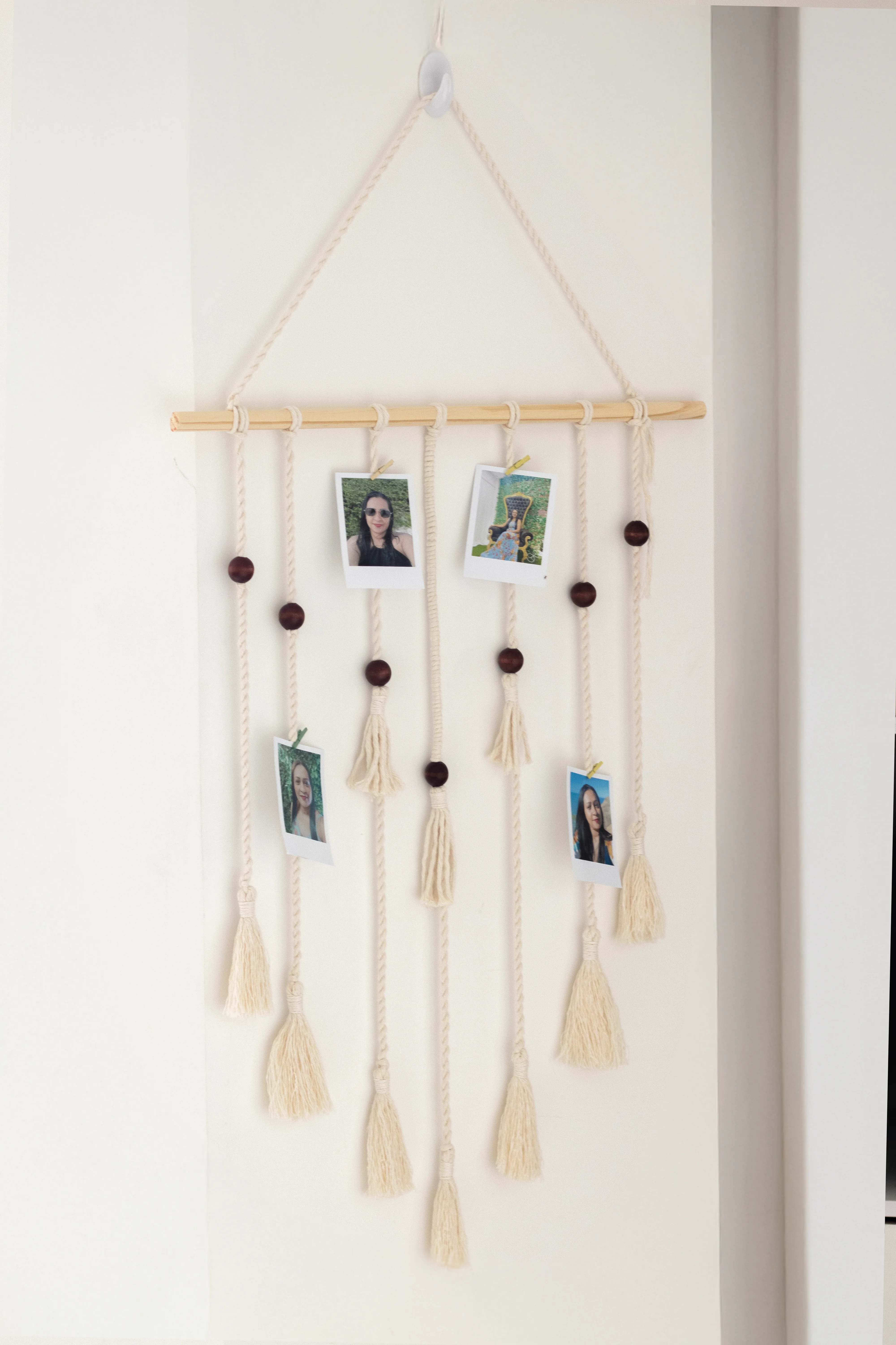 Porta-retratos de macramê